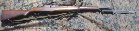Garand w bayonet M1.png