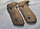 P229 std. and slim grips (4).JPG