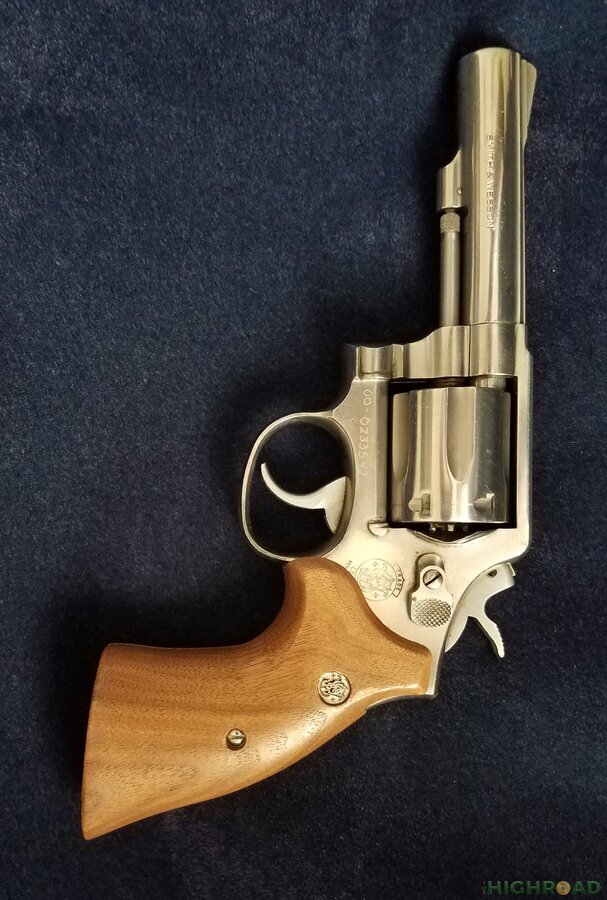 Smith and Wesson Model 64-5 38 special